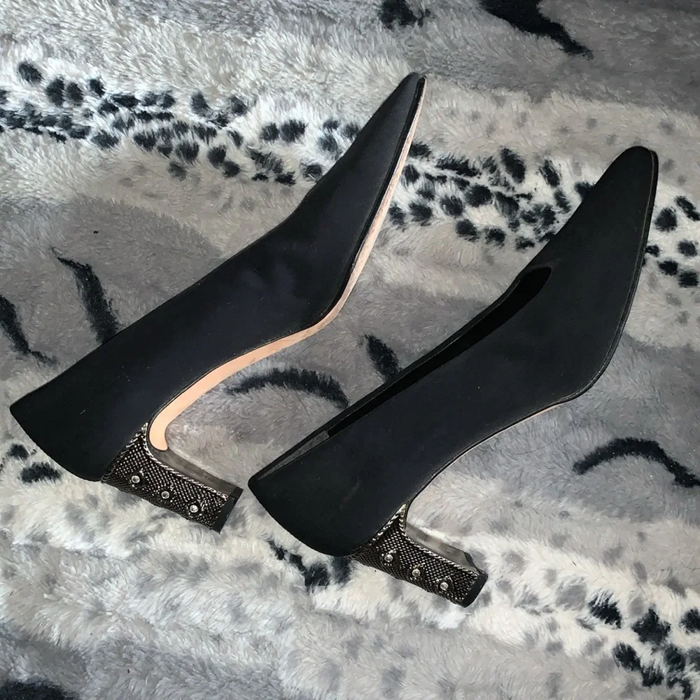 Proxy Black Heels — 9 Narrow